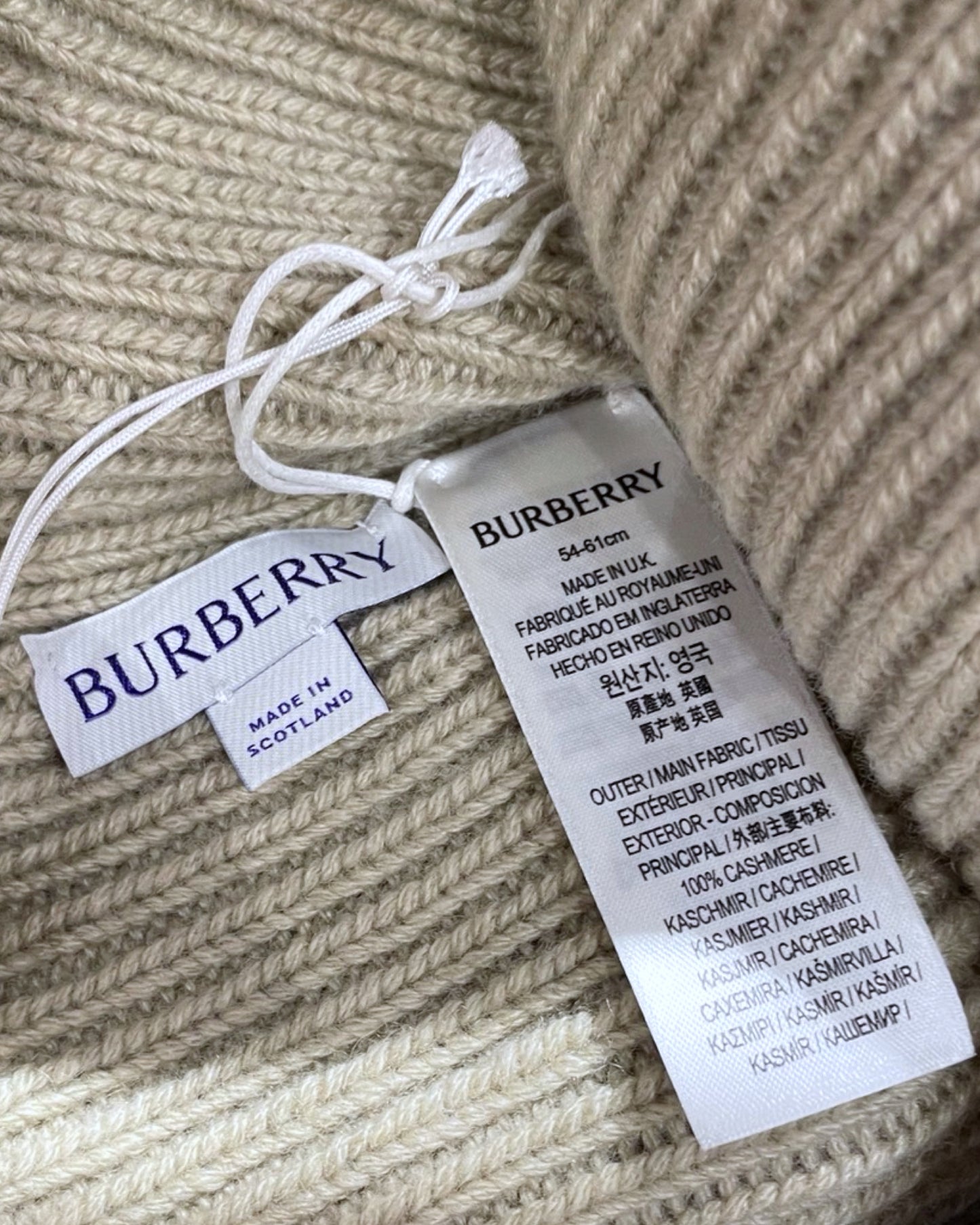 Burberry EKD Cashmere Beanie