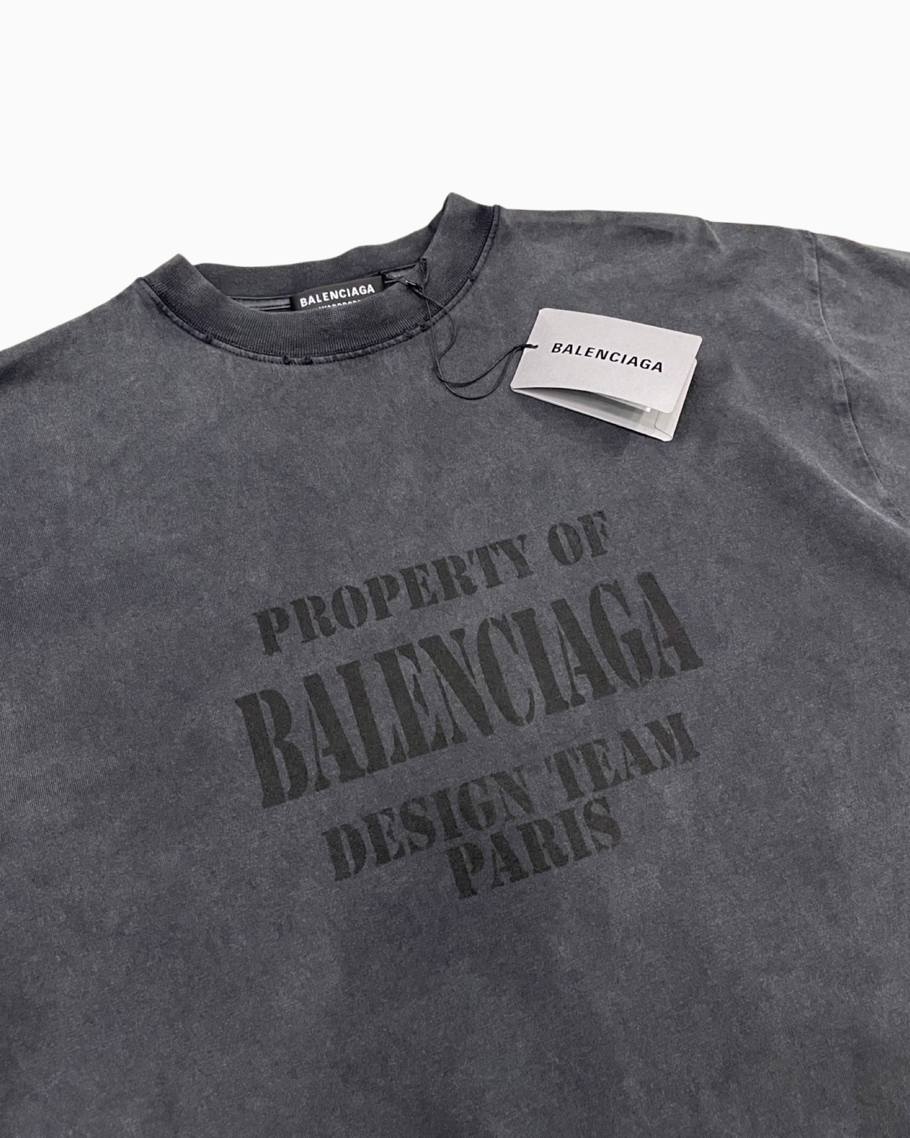 betaling Raak verstrikt binnenkort Balenciaga Property Of T-shirt – FUTURO